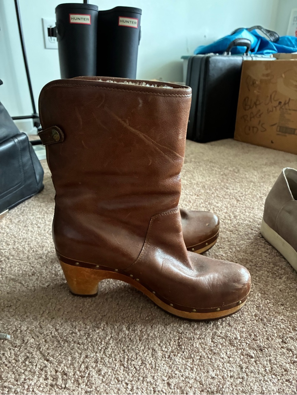 Brown Ugg nail head rivet ankle boots size 8